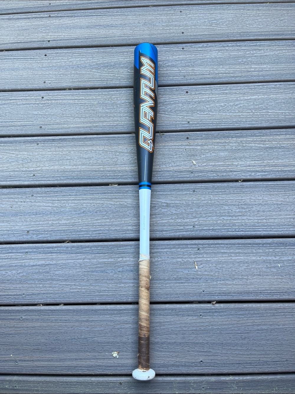 Easton Quantum Baseball Bat in Blue, Black, White